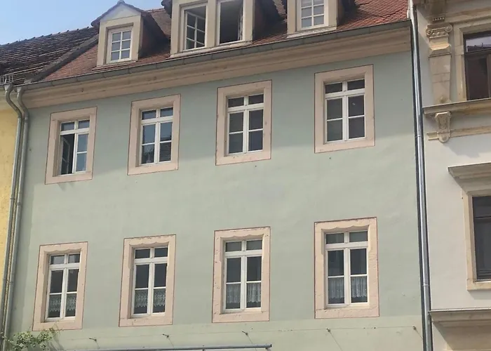 Daire Am Theaterplatz